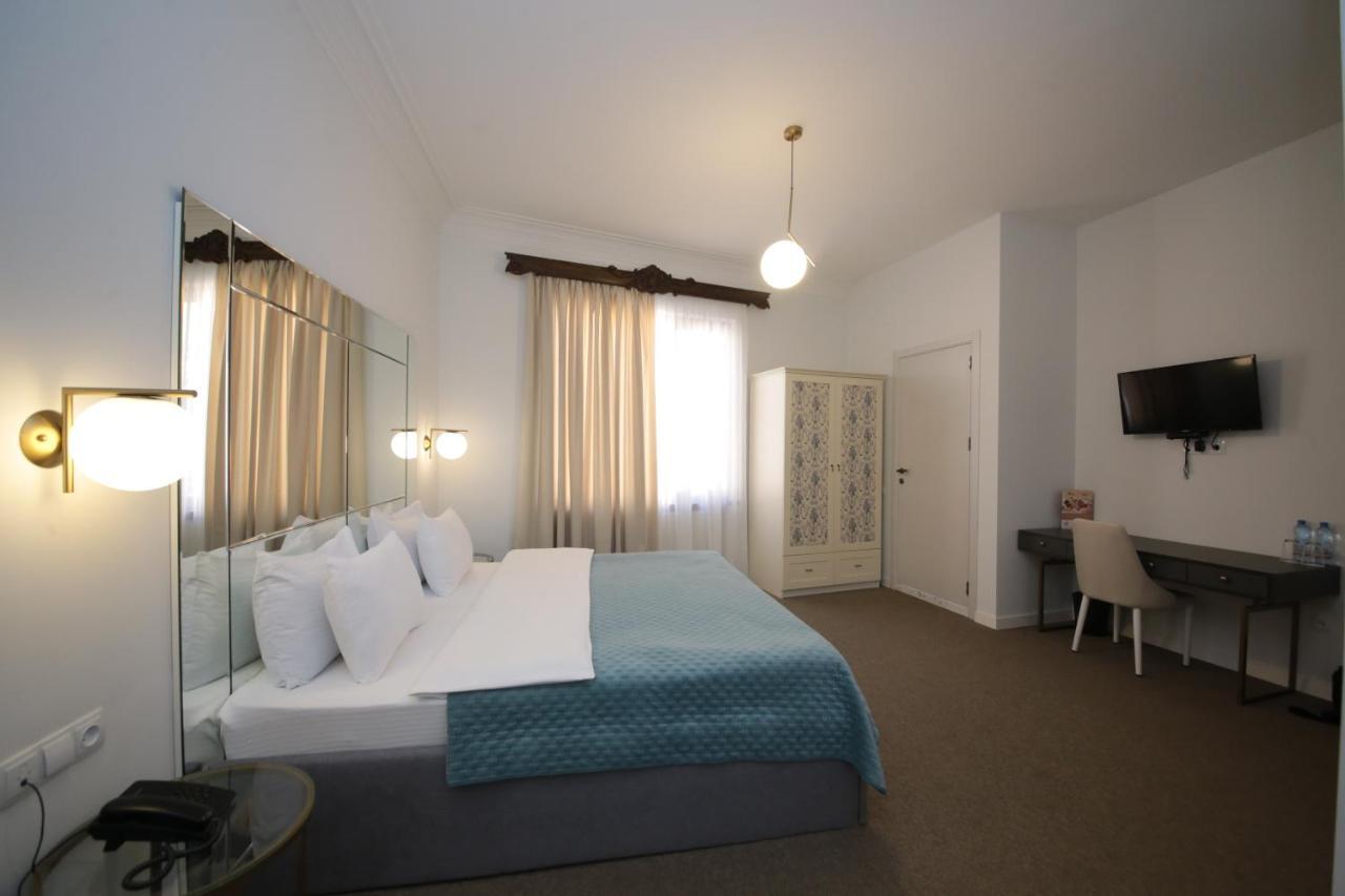 Stay Boutique Hotel Тбилиси Экстерьер фото