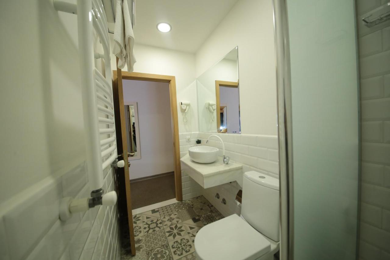 Stay Boutique Hotel Тбилиси Экстерьер фото